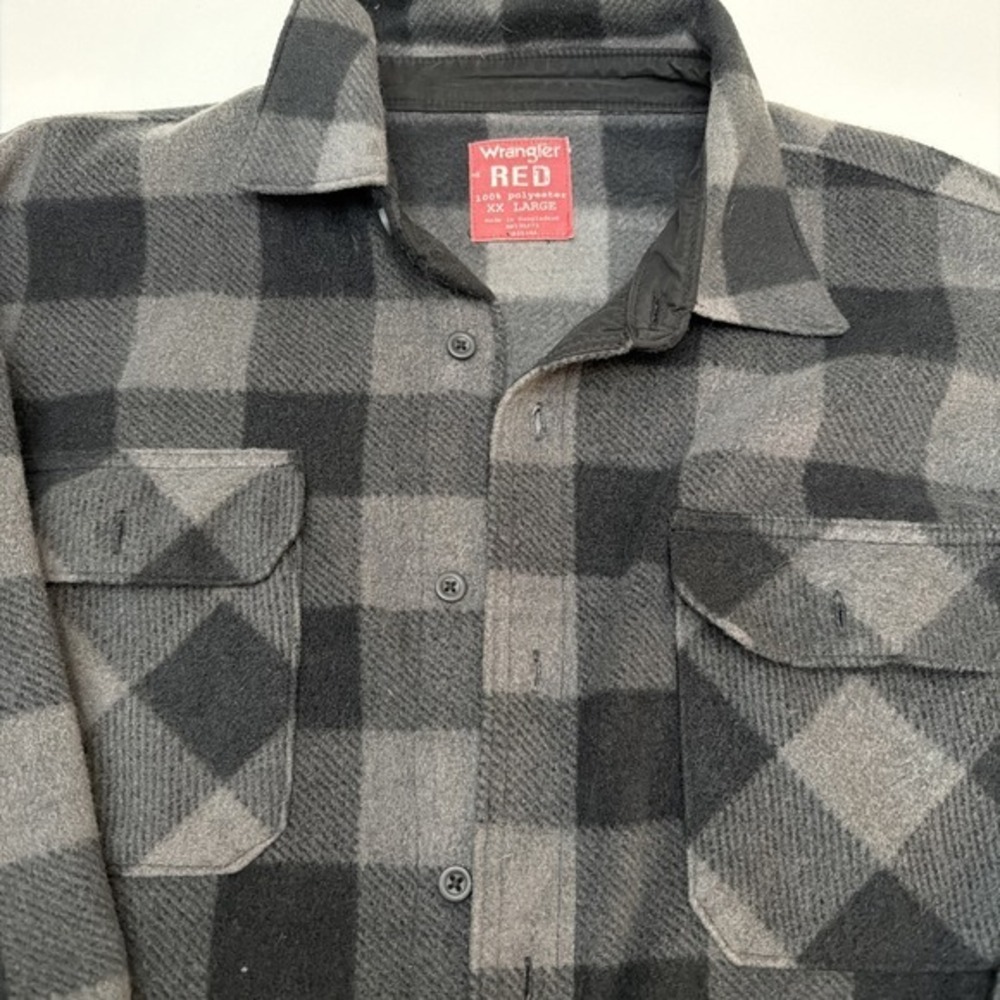 Wrangler RED Plaid Flannel Shirt Men's XXL Gray Black Button Front. 3820